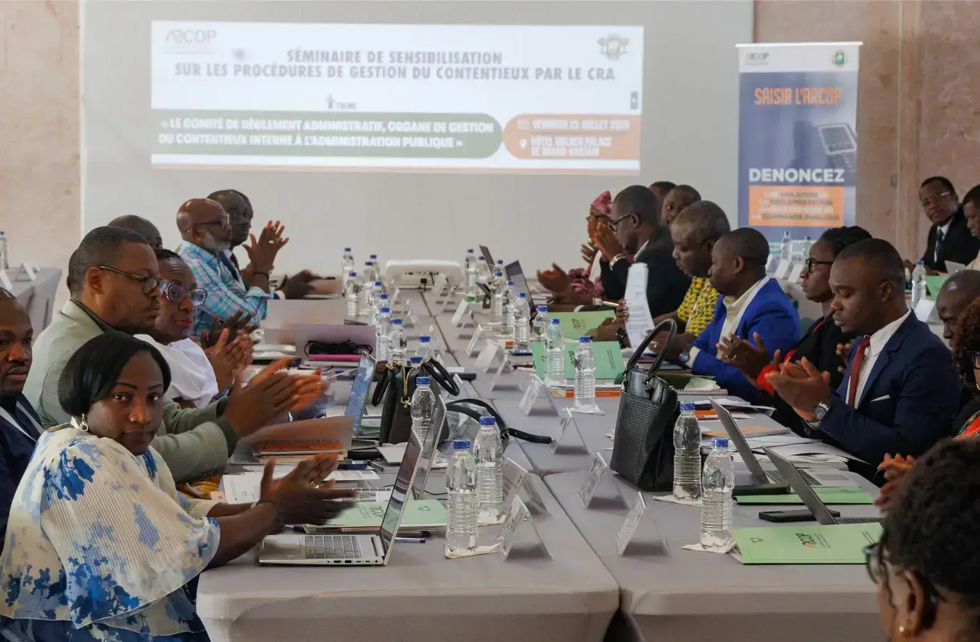 Séminaire de sensibilisation sur les procédures de gestion du contentieux interne à l’administration publique : l’ARCOP présente le CRA
