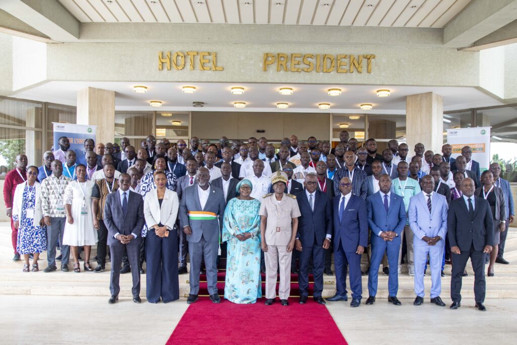 Optimisation des opérations de passation des marchés publics : l’ARCOP renforce les capacités des Collectivités territoriales.