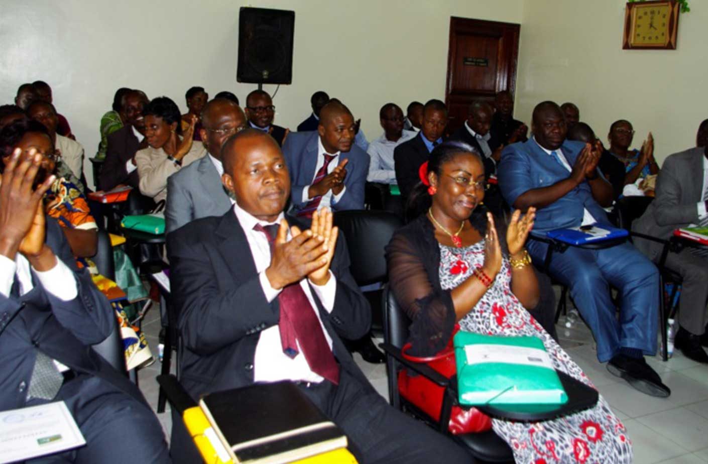 08-14-au-18-nov-2011