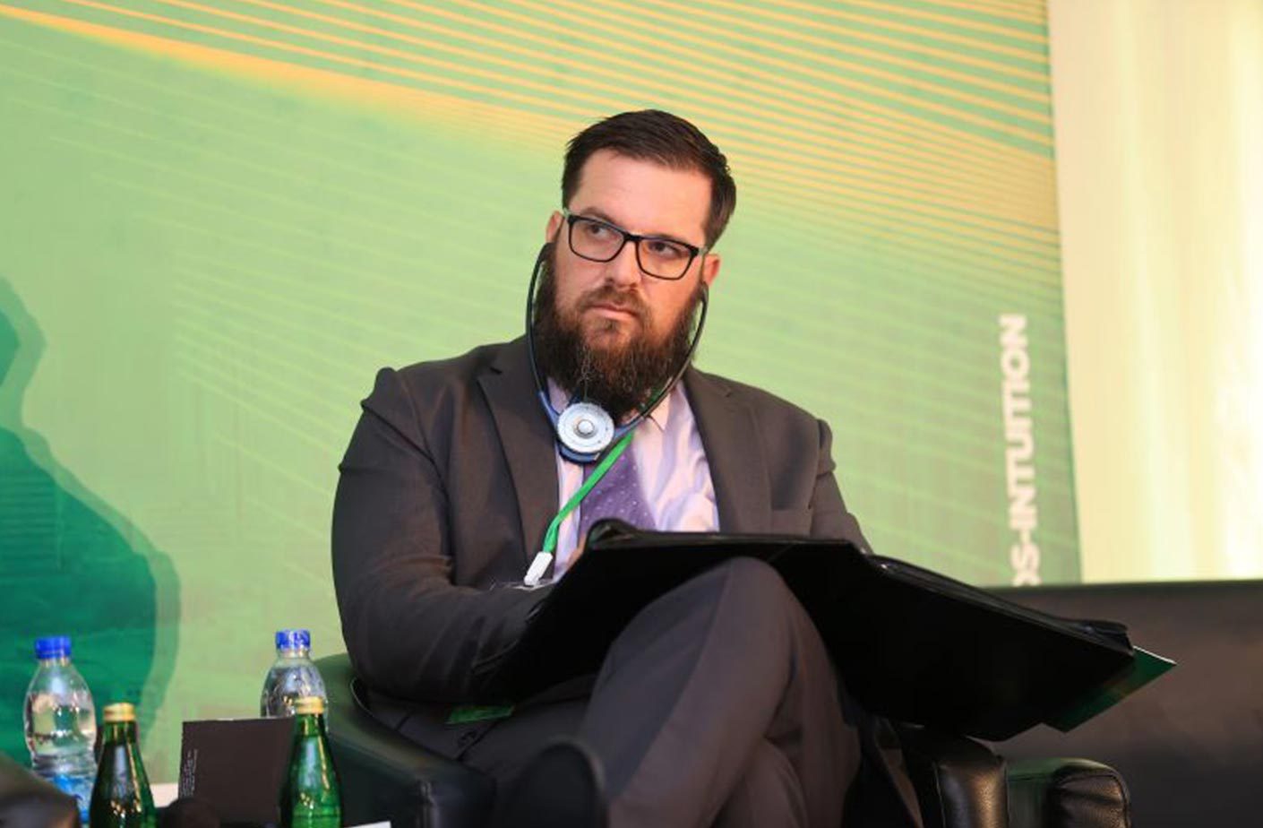 09-racop-tag-abidjan-j1-panel1-2