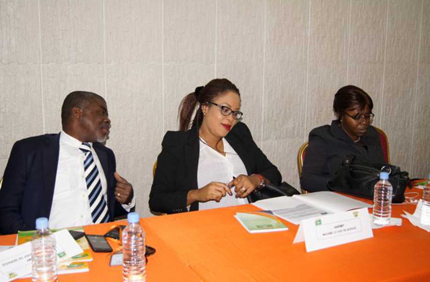 11-seminaire-sur-la-politique-de-com