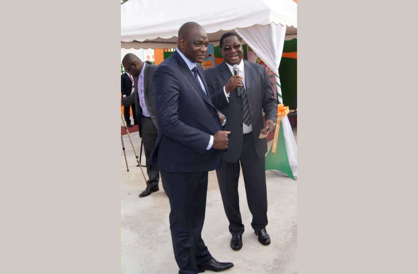 15-ceremonie-de-remise-de-vehicules-au-dgbf